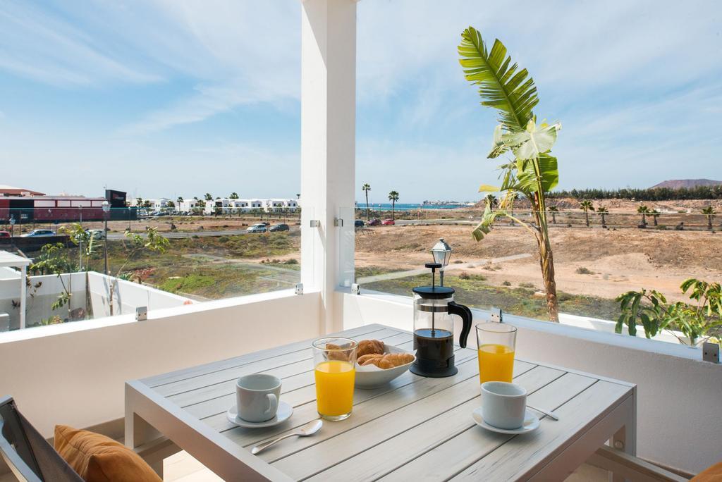 Villas De La Marina Playa Blanca  Exterior foto